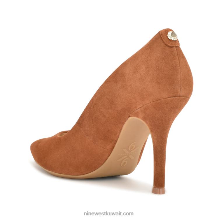 Nine West الخامس 9x9 مضخات اصبع القدم مدبب كونياك من جلد الغزال VVL082114
