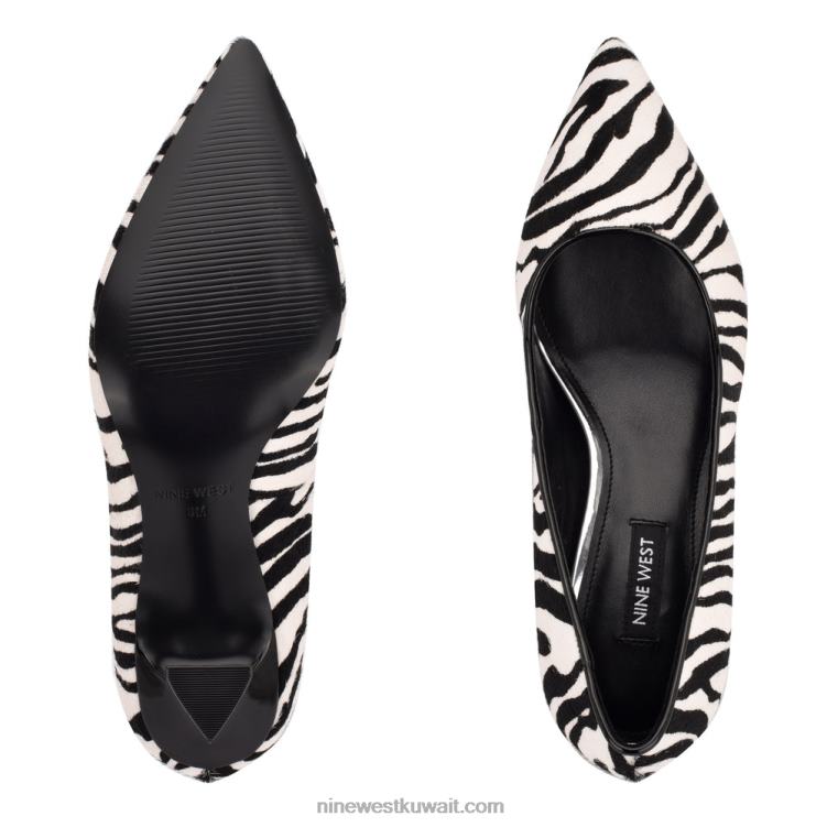 Nine West تعمل في مضخات بمقدمة مدببةVVL081204