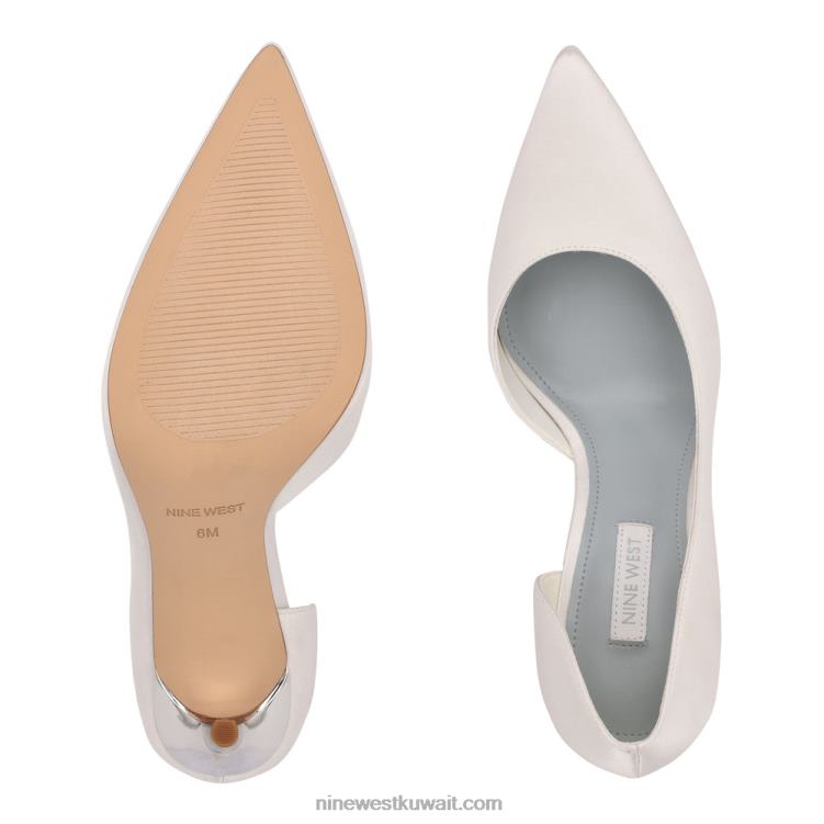 Nine West حذاء فولو دورساي بمقدمة مدببة الساتان الأبيض VVL081438