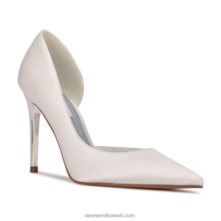 Nine West حذاء فولو دورساي بمقدمة مدببة الساتان الأبيض VVL081627