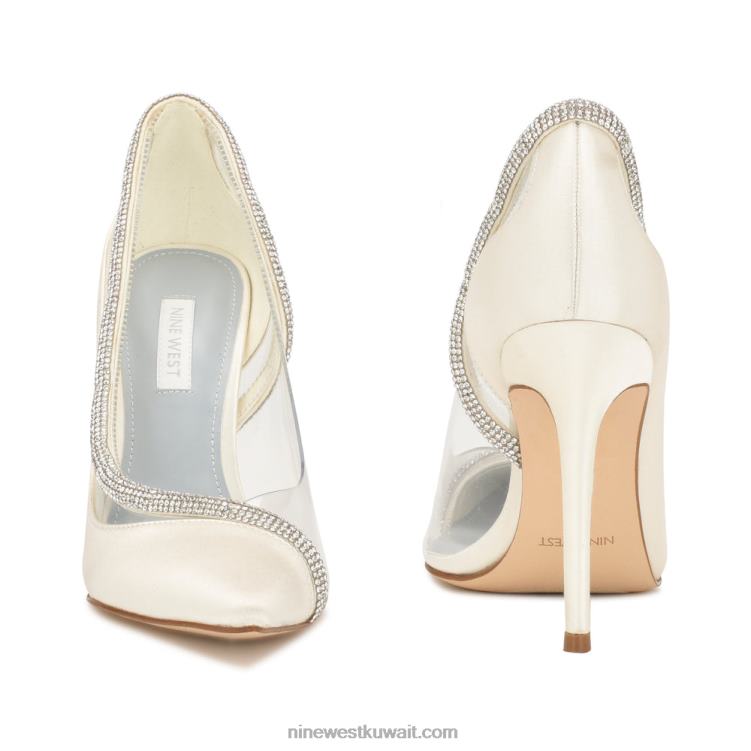 Nine West مضخات فينا بمقدمة مدببة الساتان العاجي VVL081855
