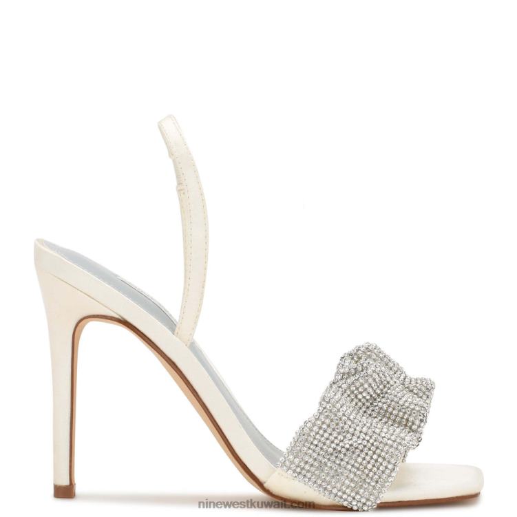 Nine West الصنادل ذات الكعب العالي الساتان العاجي VVL081859