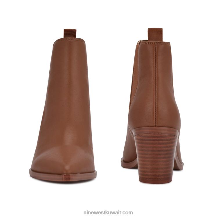 Nine West الأحذية ذات الكعب العريض جلد بني VVL082909