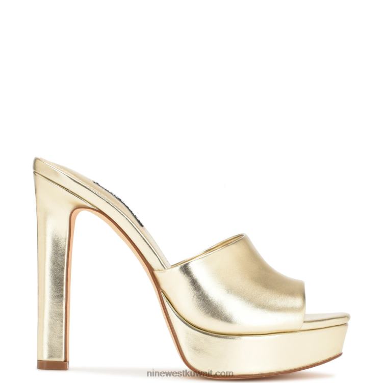 Nine West صندل ذو نعل سميك ويليا بلاتينو VVL08312