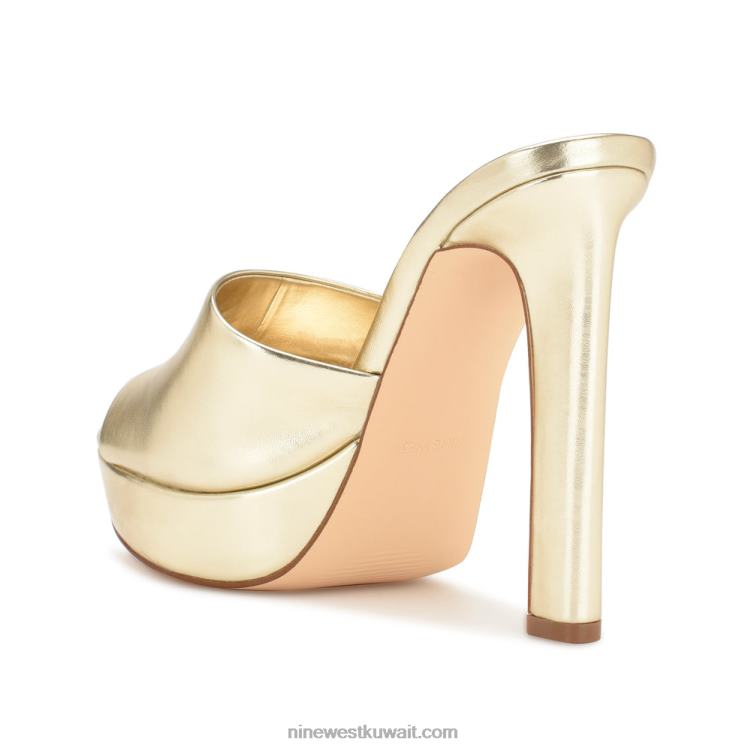 Nine West صندل ذو نعل سميك ويليا بلاتينو VVL08312