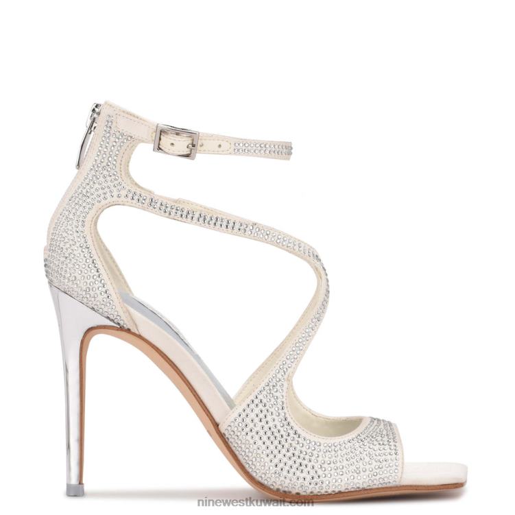 Nine West صندل برباط كاحل الساتان الأبيض VVL08468