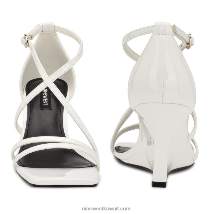 Nine West الصنادل إسفين رولجا براءة اختراع بيضاء VVL08769