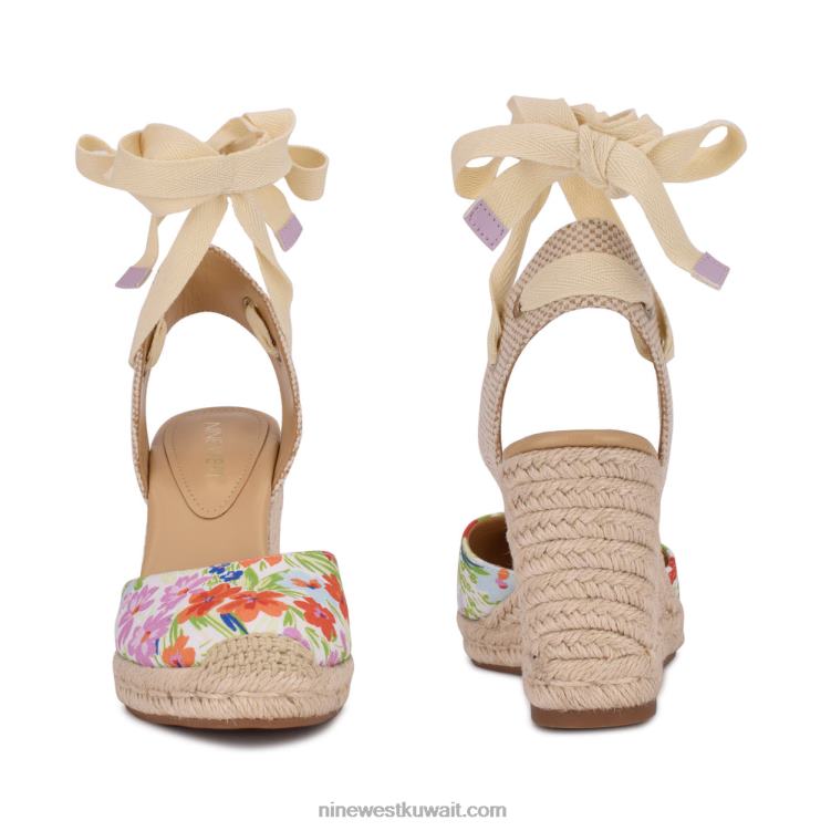 Nine West صديق إسفين الكاحل التفاف الصنادل الأزهار البيضاء VVL08842