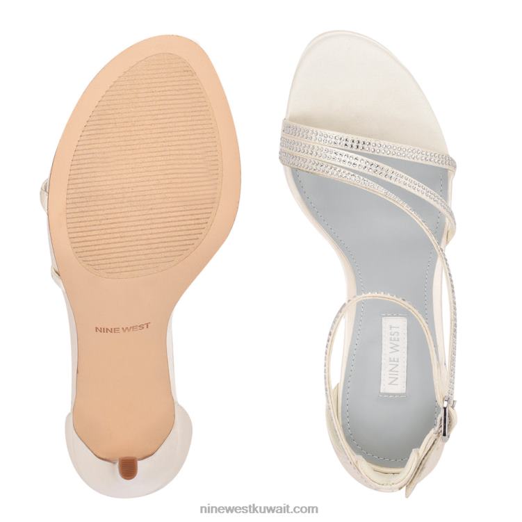 Nine West الصنادل irelynn بكعب الكاحل الساتان الأبيض VVL08464