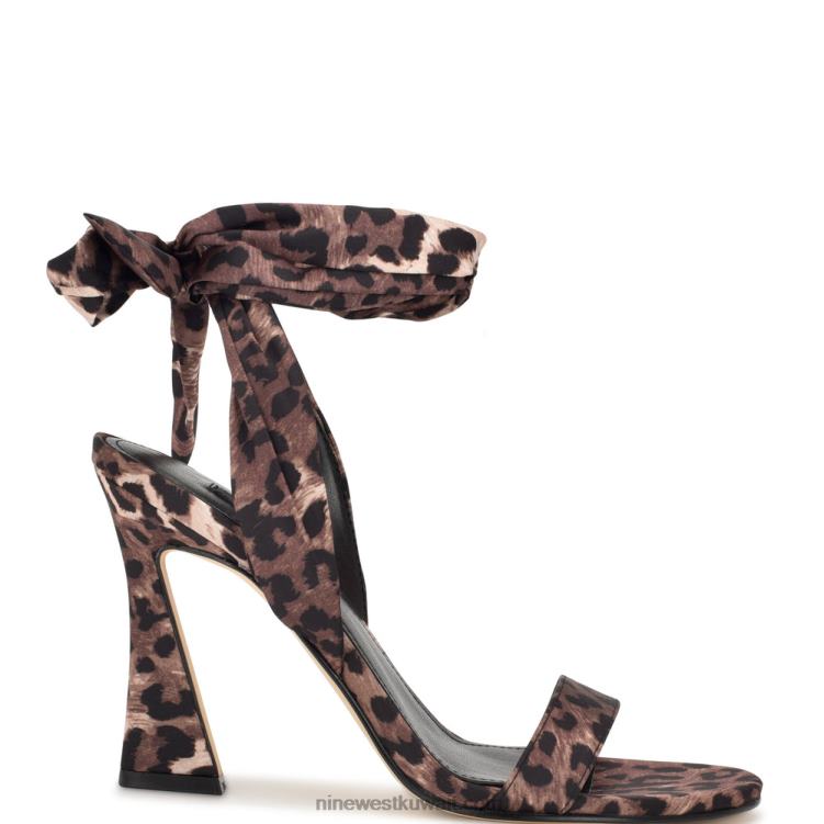 Nine West صندل بكعب كاحل ملفوف من kelsie الساتان النمر VVL08233