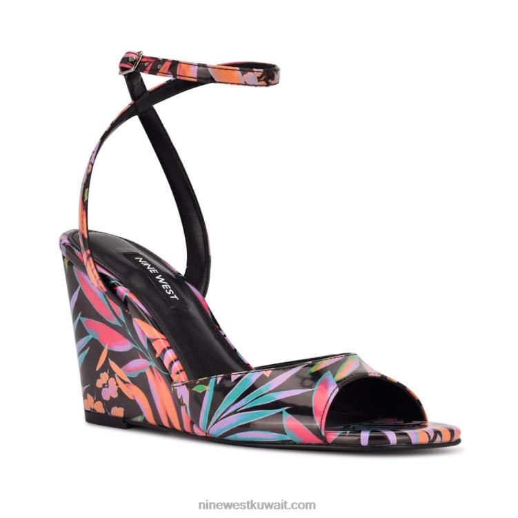 Nine West nevr حزام الكاحل إسفين الصنادل طباعة استوائية سوداء VVL08788