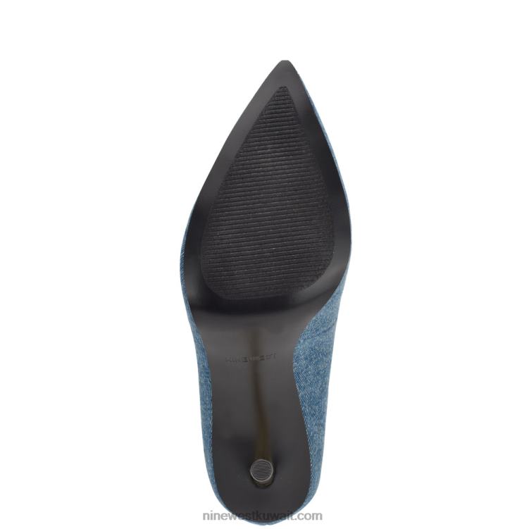 Nine West مضخات لف الكاحل من trevs الدنيم VVL08867