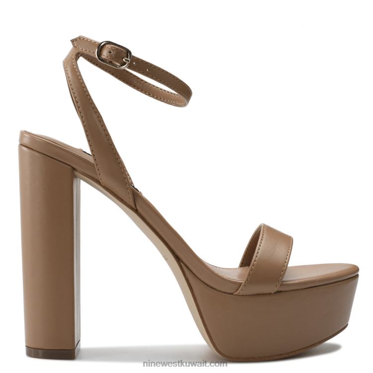 Nine West uknow منصة اللباس الصنادل تان خفيف VVL08470