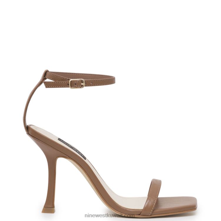 Nine West yess الصنادل حزام الكاحل جلد بني فاتح VVL082394
