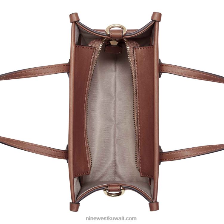 Nine West حقيبة صغيرة من الصنفرة شعار / سرج ذهبي VVL082600